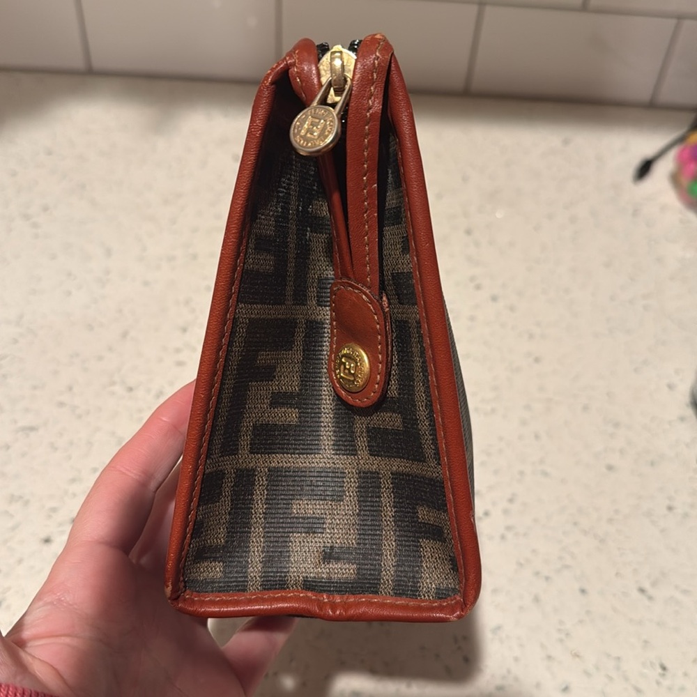Vintage Fendi Zucca leather and canvas Monogram Brown and Black makeup case - Picture 2 of 9